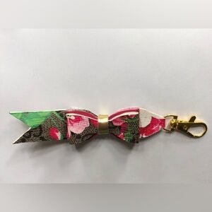 Handmade fashion keychains